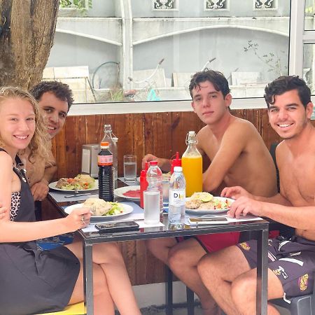 מלון הימפושי Moodhu Surf House מראה חיצוני תמונה