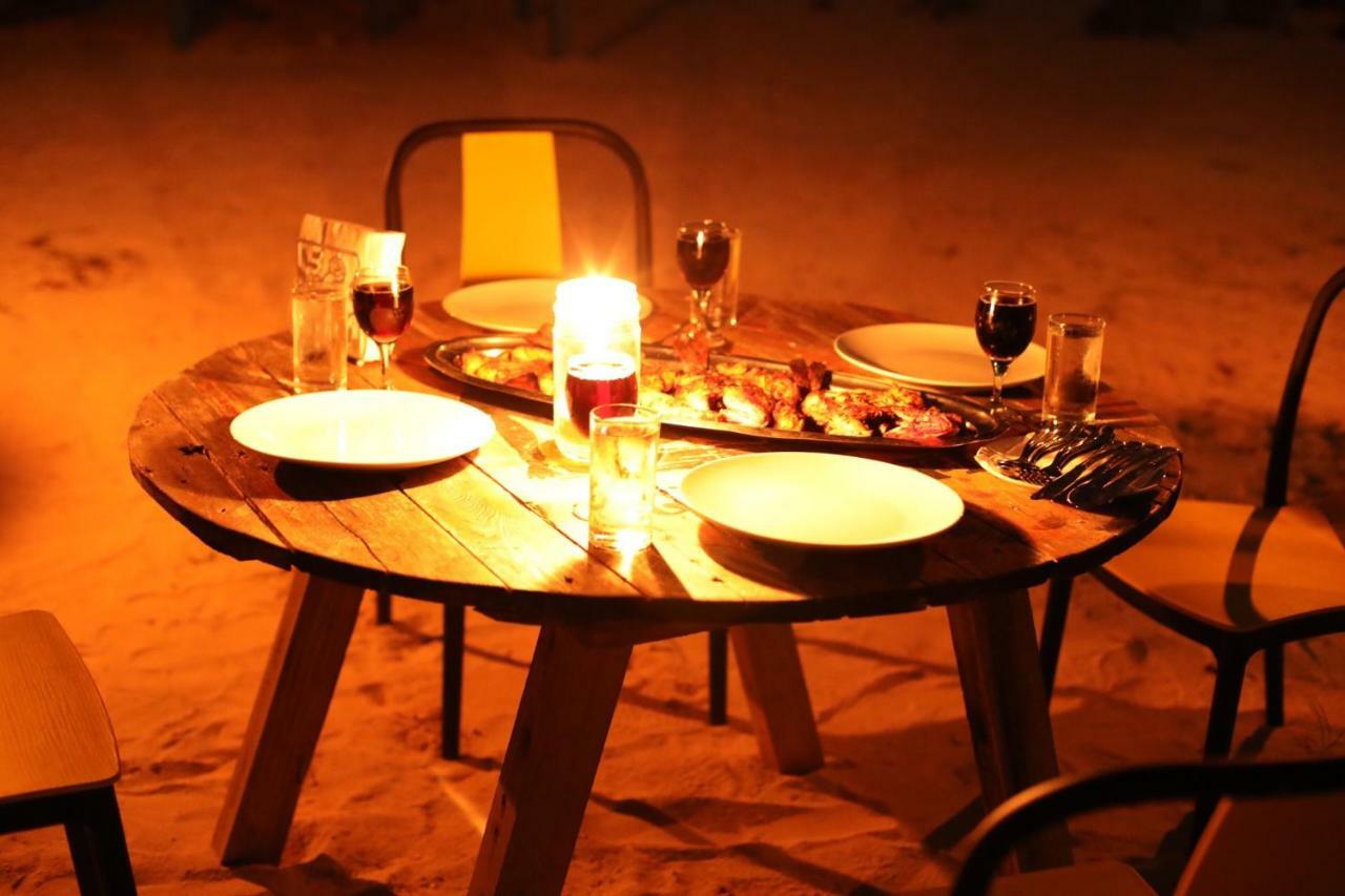 מלון הימפושי Moodhu Surf House מראה חיצוני תמונה